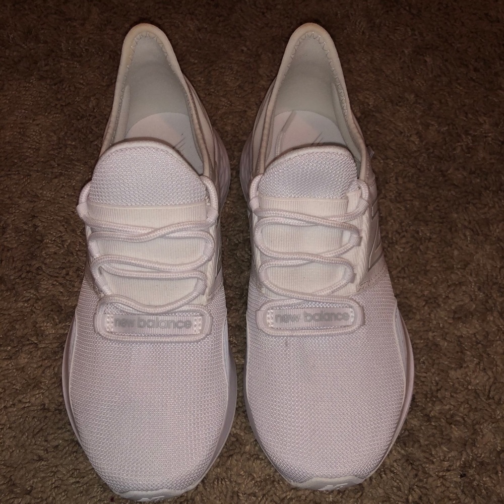 New Balance Fresh Foam Roav